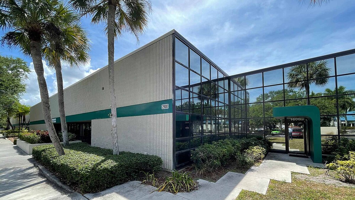 Image Future; Die Außenfassade des Gebäudes am Standort Florida. 