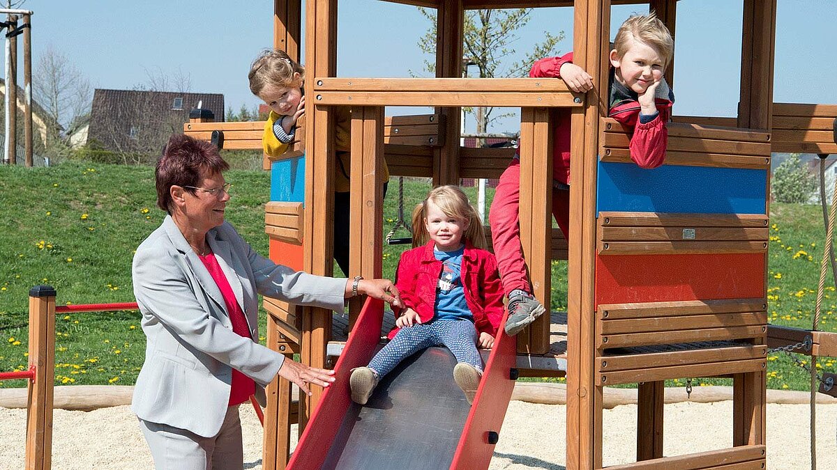 BuFaZ Karriere; Ute Bergner betreut auf unserem Firmeninternen Kindergarten die Kinder der Mitarbeiter
