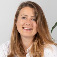  Alexandra Rüdiger<br />Apprentice corporate communication, Marketing, VACOM GmbH