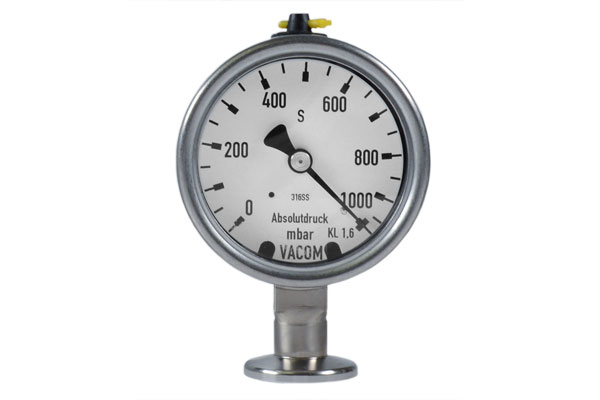 View of a Bourdon relative pressure gauge